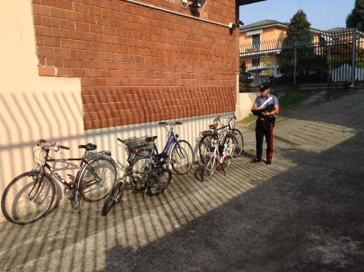 Ricettazione di bici rubate, romeno denunciato