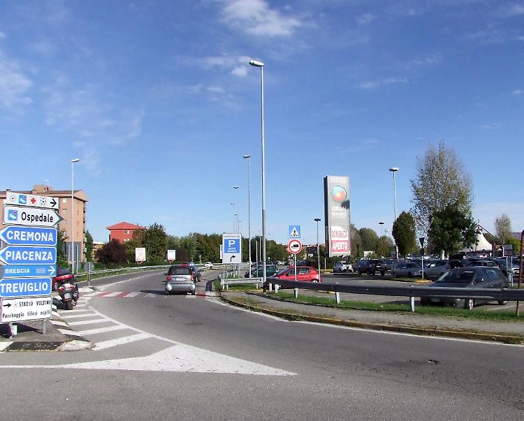Pompa bianca, insegne spente: benzinai sul piede di guerra