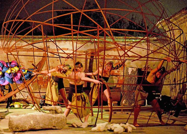 ‘Casalmaggiore contemporanea’: rock con i casalesi Mr. Furto & Lady Paccottilla 1 ottobre