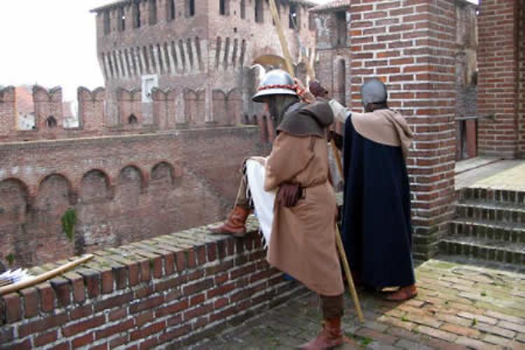 Sfide di scherma antica al ‘Castrum Soncini Certamen’