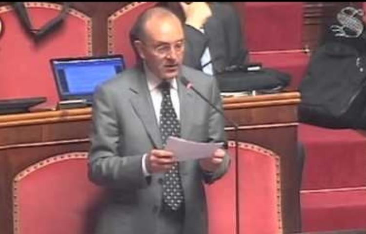 Lavoro, caos al Senato: espulso Petrocelli