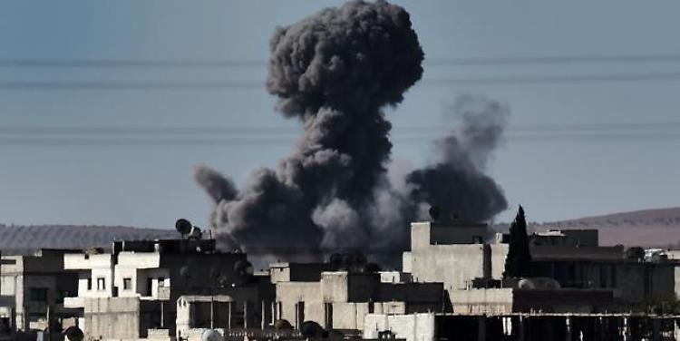 I raid della coalizione uccidono 40 miliziani dello stato islamico a Kobane