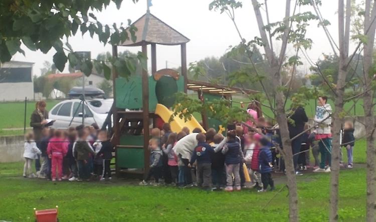 Odore di gas, asilo evacuato