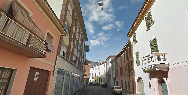 Tentano furto in casa, ladre bloccate dai passanti e arrestate