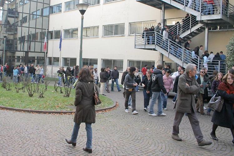 Scuola, il 'balletto dei presidi'