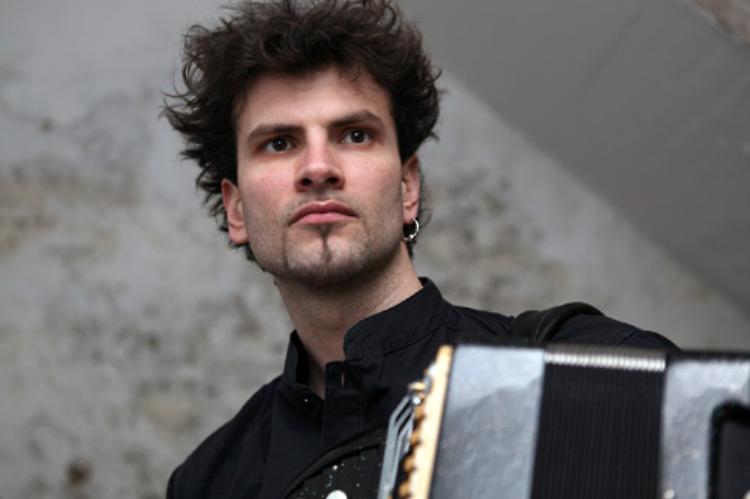 Vincent Peirani, il giovane e talentuoso fisarmonicista,  a Scandola Ravara (CR) Marted&igrave; 4