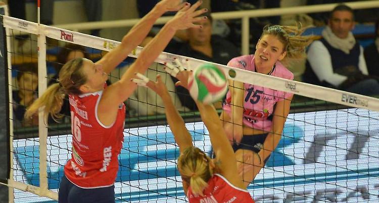 La Pomì schianta (3-0) Montichiari