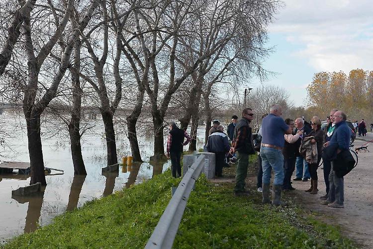 Sfollati i 170 abitanti di Sommo