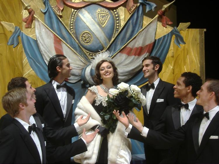 La 'Vedova allegra' protagonista al Ponchielli