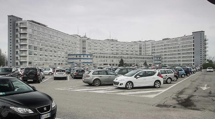 Nella bara  un'altra salma