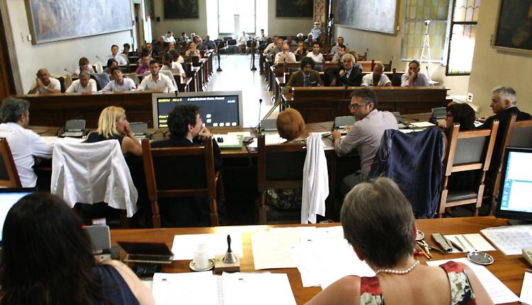 'Matrimoni gay? Non firmo'
Il sindaco scrive ai consiglieri