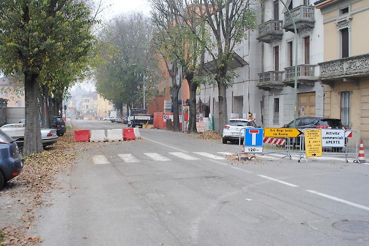 Cantiere di via Brescia, i negozi esentati dai tributi locali per tutto il 2015