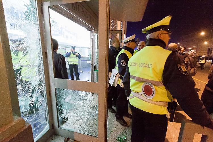 Ordigno trovato e sequestrato nel comando dei vigili