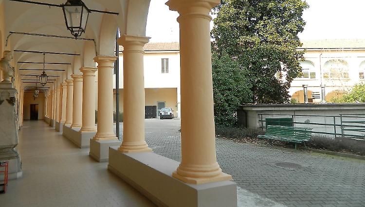 Camera mortuaria della casa di riposo vietata agli 'esterni'