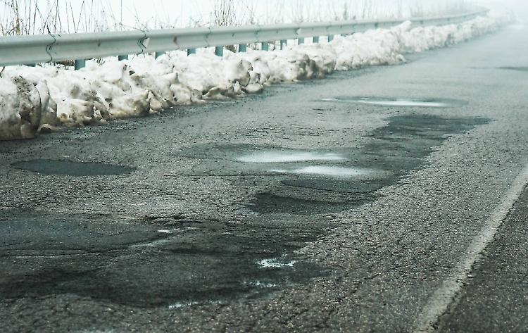 Neve e pioggia ‘killer’ della bretellina