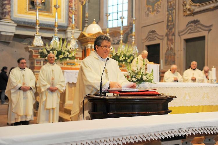 Don Emilio Merisi lascia Commessaggio
Guiderà la parrocchia di Romangnego