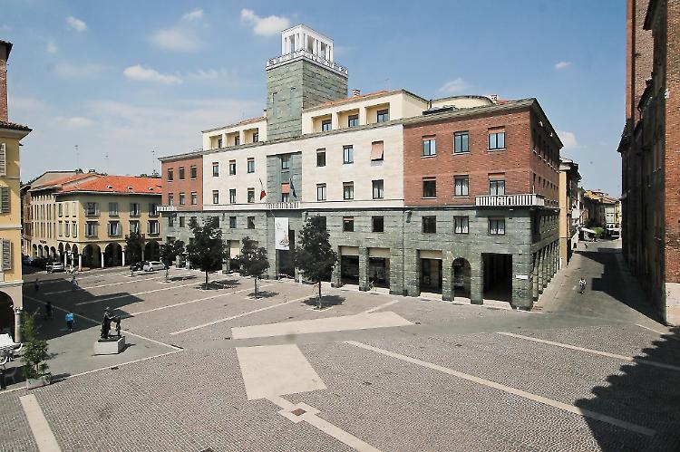 Cremona con Mantova'matrimonio' con polemiche
