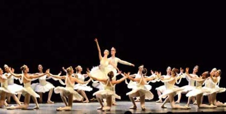 JUNIOR BALLETTO DI TOSCANA