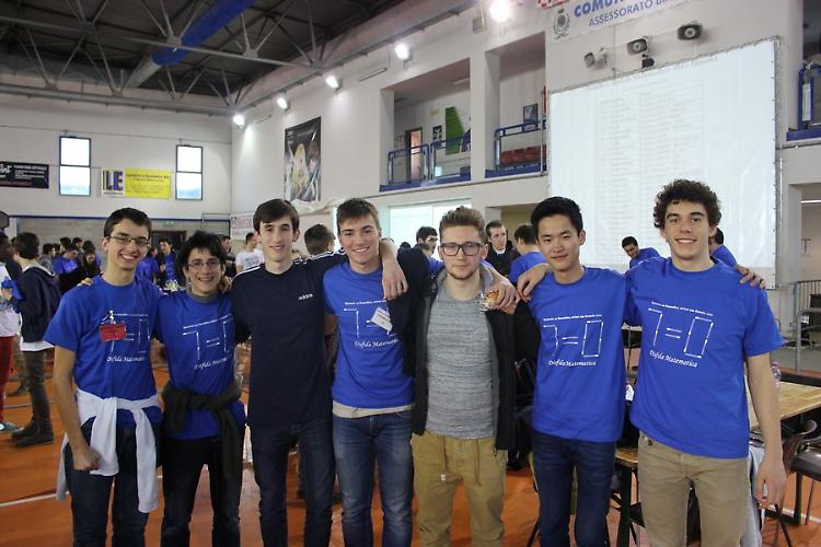 Squadra di matematica dell'Aselli, quarto posto a Brescia e pass per le finali di Cesenatico