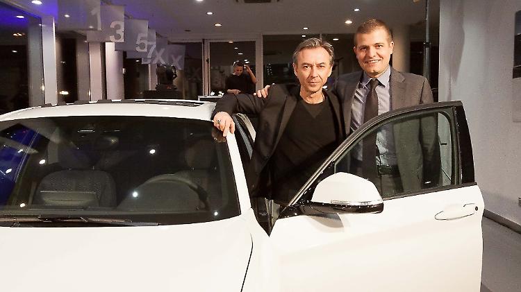 Albertino  in città per la Bmw serie 1