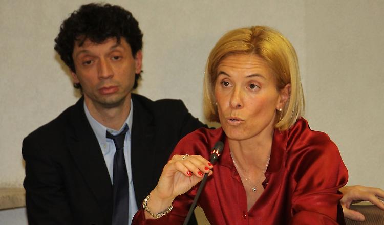Mozione di sfiducia all'assessore Manfredini