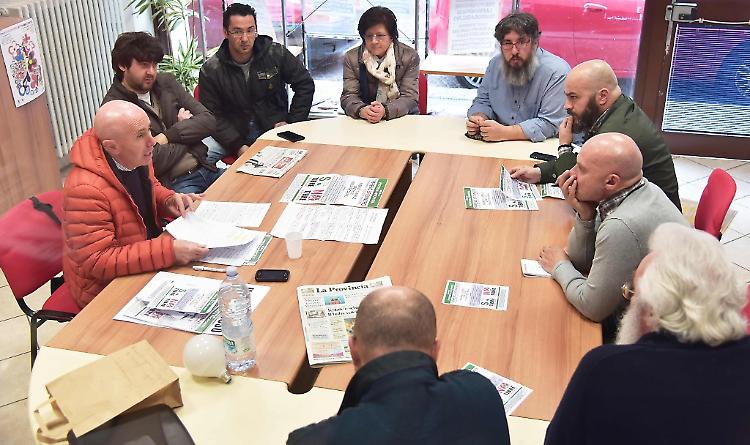Sindaci guidano la marcia anti Ti-Bre