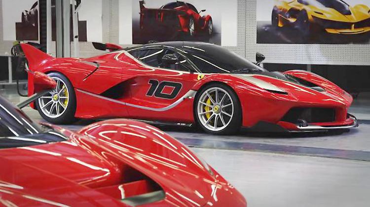 Ferrari rilancia la FXX K, la "bellezza delle prestazioni"