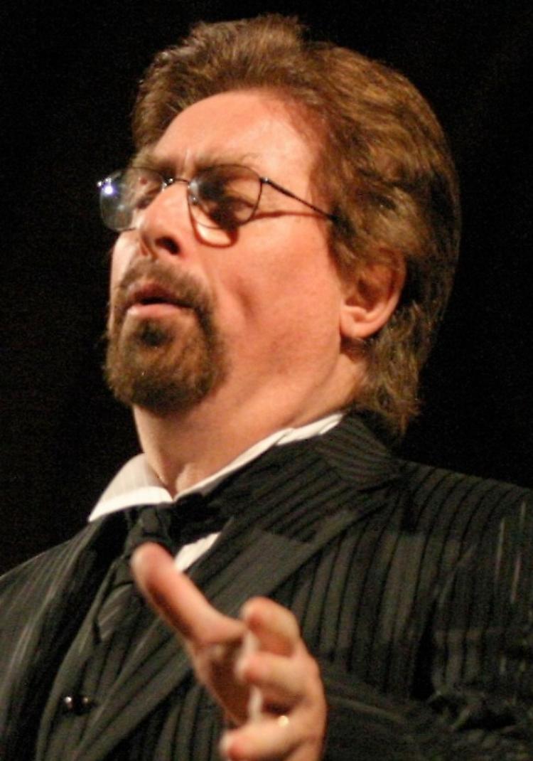 Due opere in un giorno per il baritono Orazio Mori