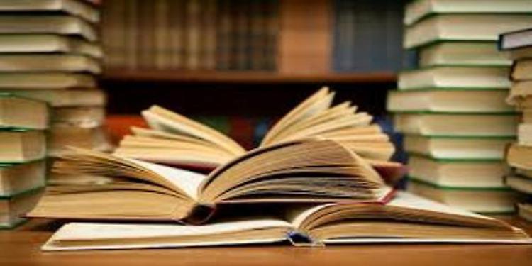 Domenica 12 cinque scrittori emergenti in cortile Federico II 