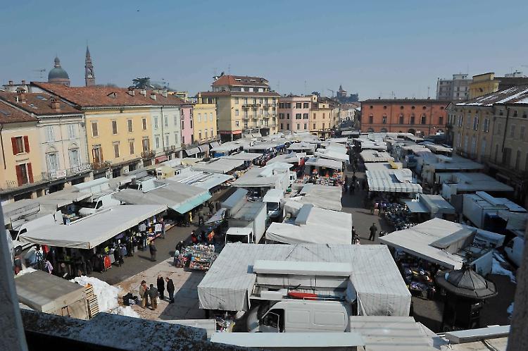 Sabato 25 aprile il mercato si svolgerà regolarmente