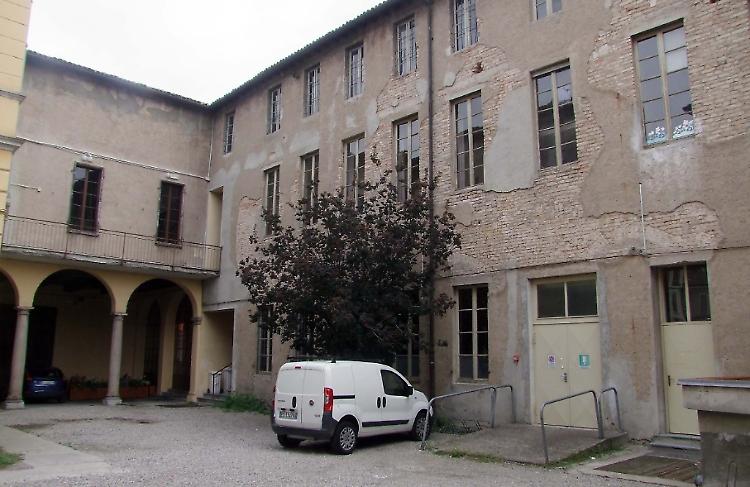 Scuole medie Vailati, cancellata una prima