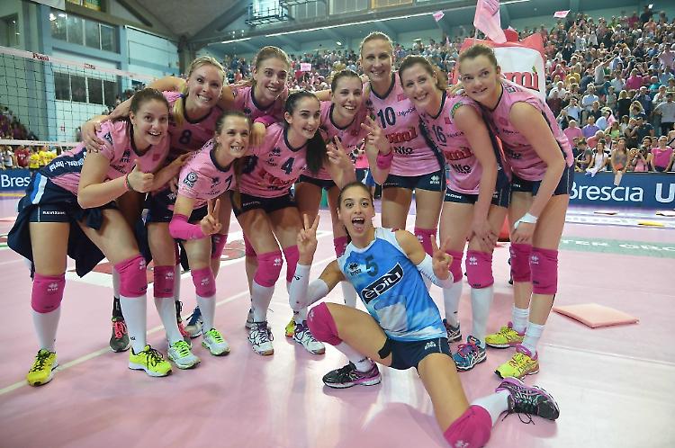 Pomì, comunque vada la finale, sarà festa
Palco in piazza per la passerella notturna