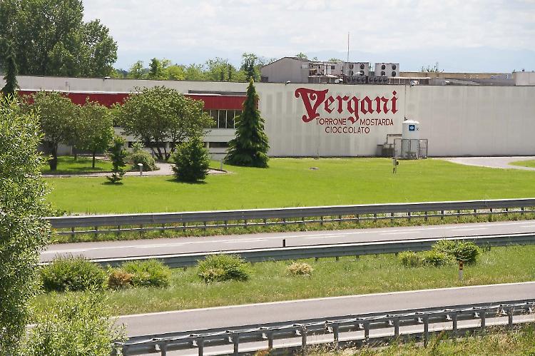 Vergani, maxi furto nella notte