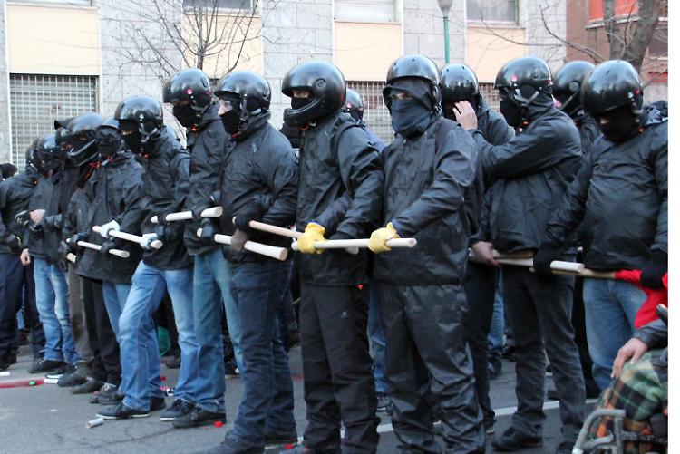 Devastazioni del 24 gennaio, arrestati due antagonisti