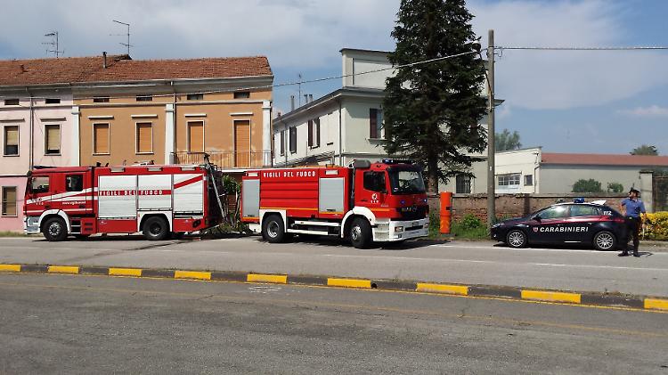 Incendio in appartamento, danni ingenti
