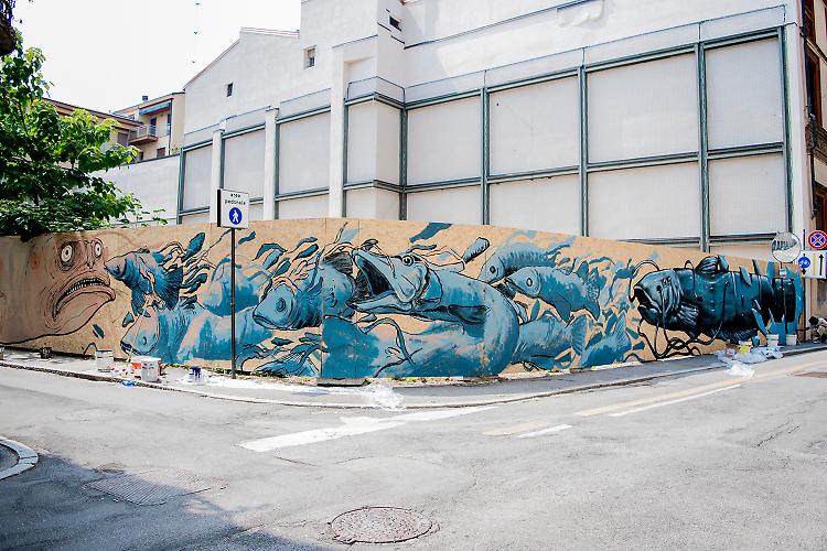 Graffiti, flash-mob e concerti 
La cultura “invade” la città 