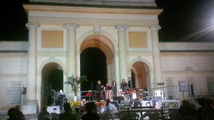 I due volti di Mia Martini, concerto con I ragazzi di Mimì