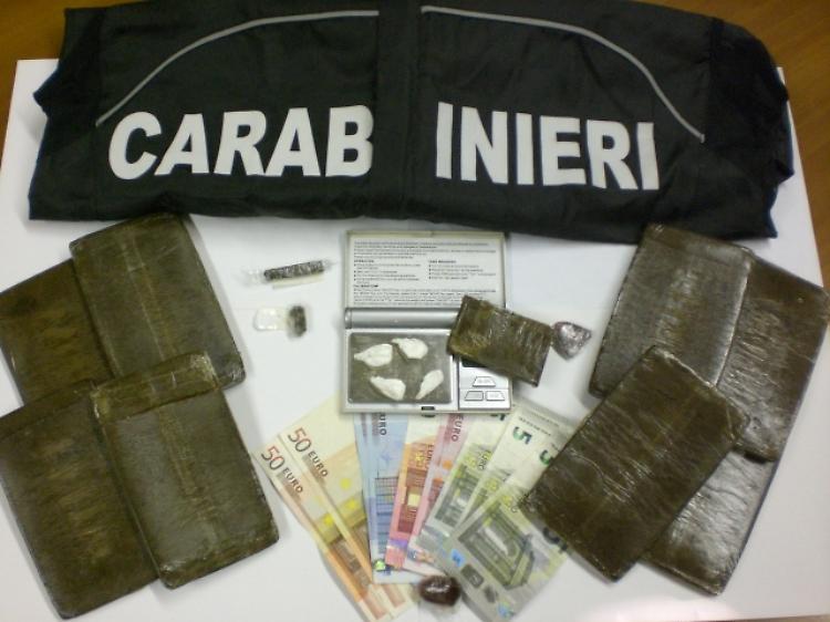 Marocchino ai domiciliari arrestato per spaccio di droga