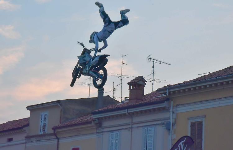 La fiera prende... il volo