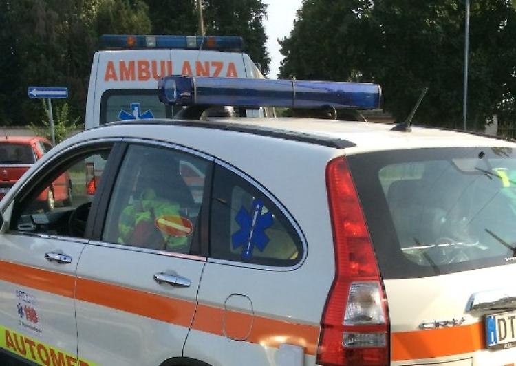 Investito da furgone pirata, ferito ciclista cremasco