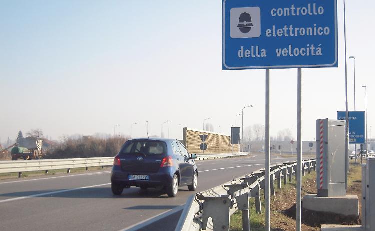 'Non serve, via l'autovelox'