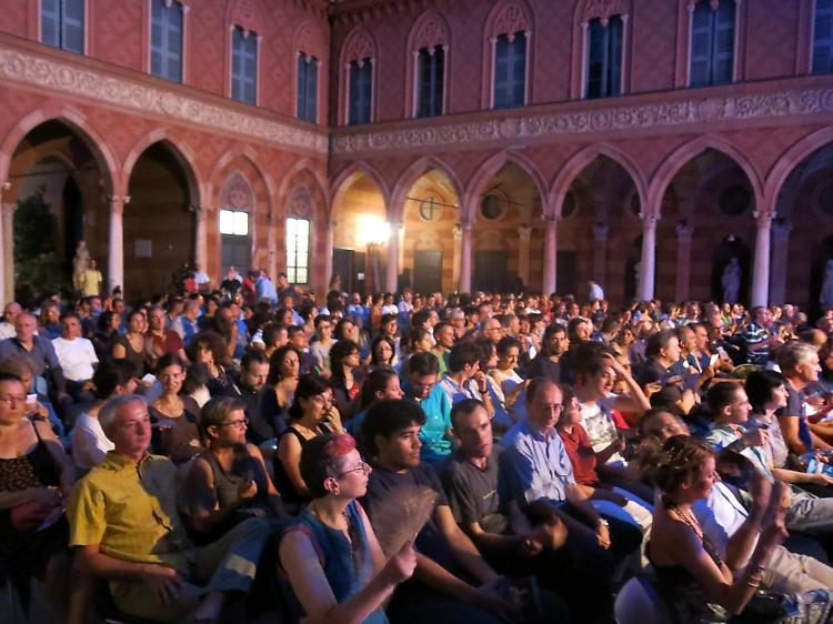 Cremona. Elio e il pianista Roberto Prosseda a Palazzo Trecchi Venerdì 24 luglio