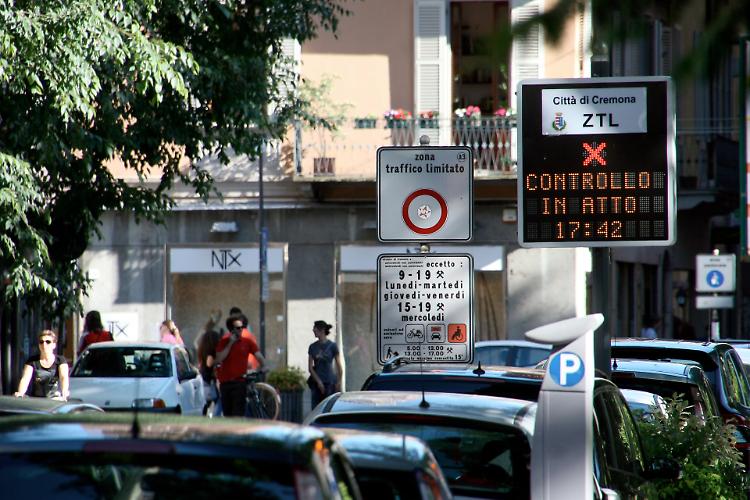 Sulla Ztl si tratta ancora C'è margine sugli orari