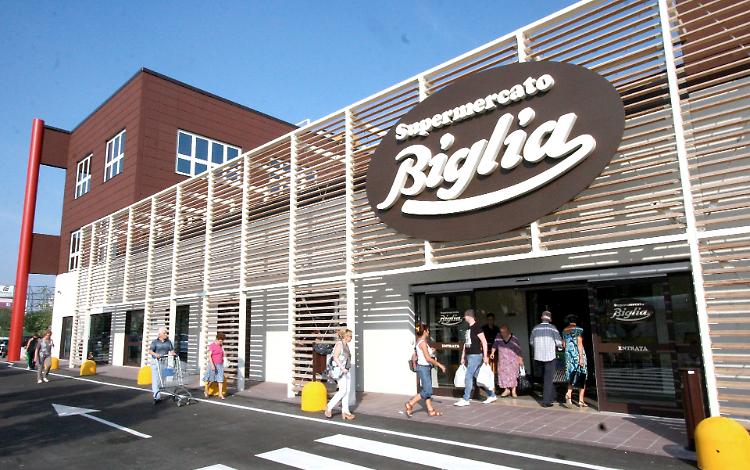 Carrefour al posto del Biglia