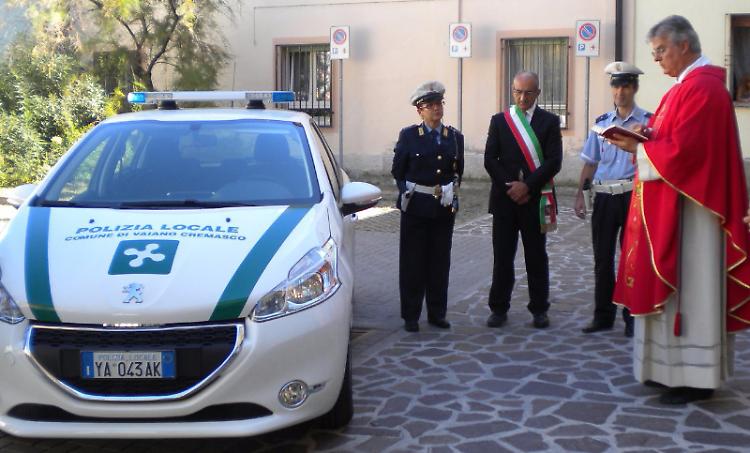 Va in pensione la vecchia Fiat dei vigiliIl Comune prende quella nuova in affitto