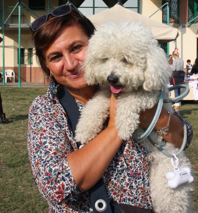 Don Angelo benedice gli animali