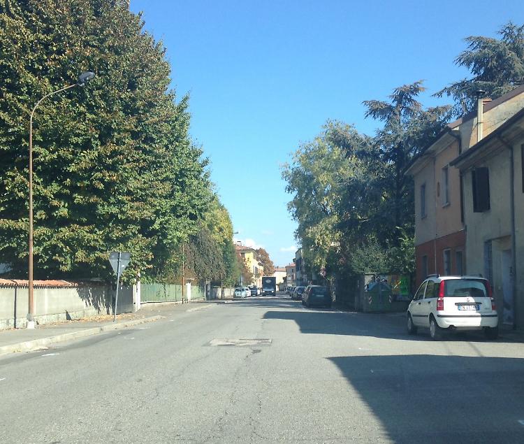 Rapinatore 66enne inseguito: si sente male, ricoverato