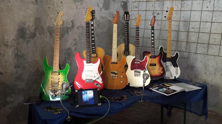 Report Music Wall