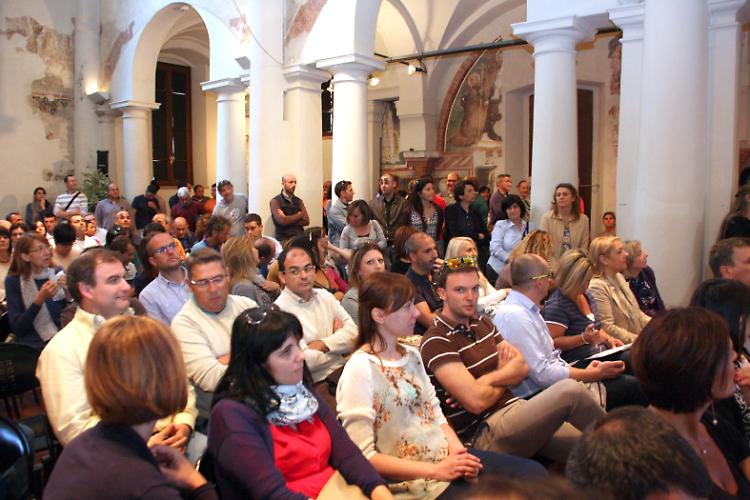 Sciopero contro Vezzini, anzi no