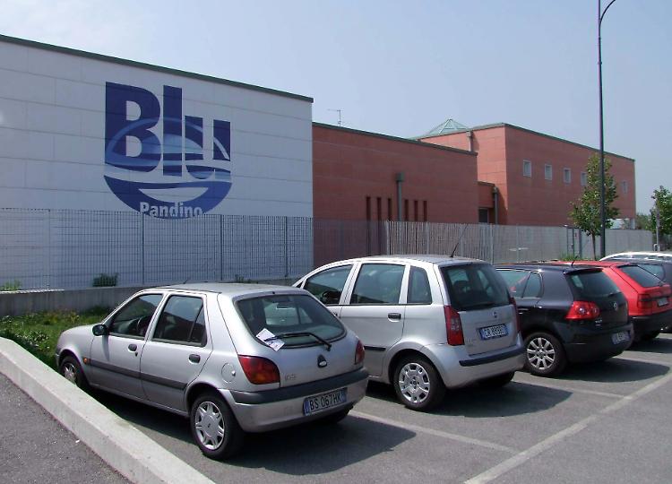 Caso piscina, tsunami in Asm